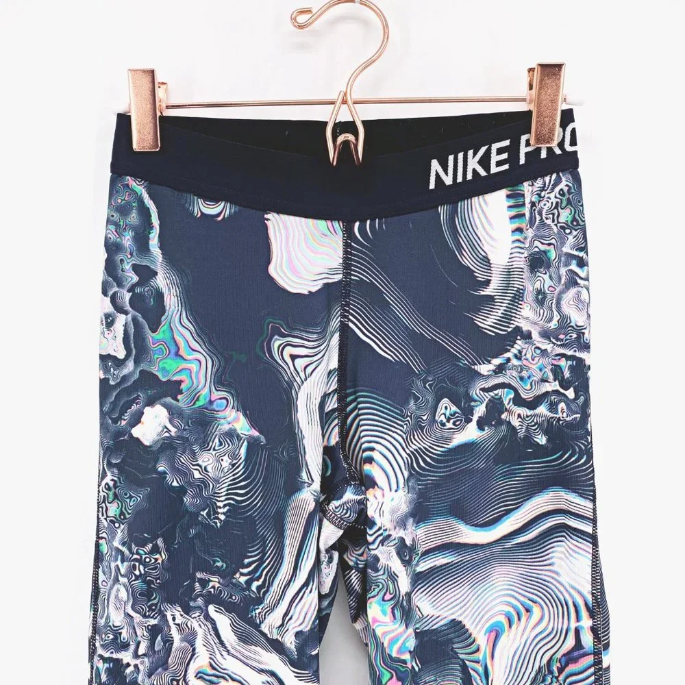 Nike Pro Training Crop Leggings